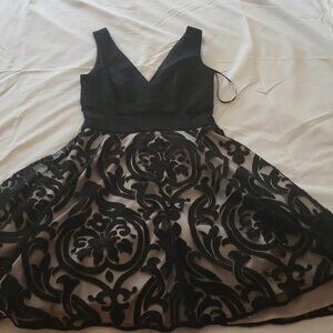 Beautiful black dress - perfect condition